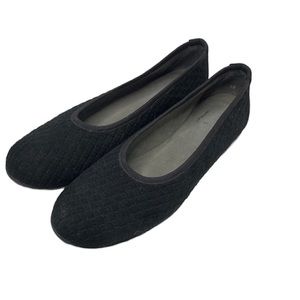 Stuart Weitzman black comfortable flats size 10